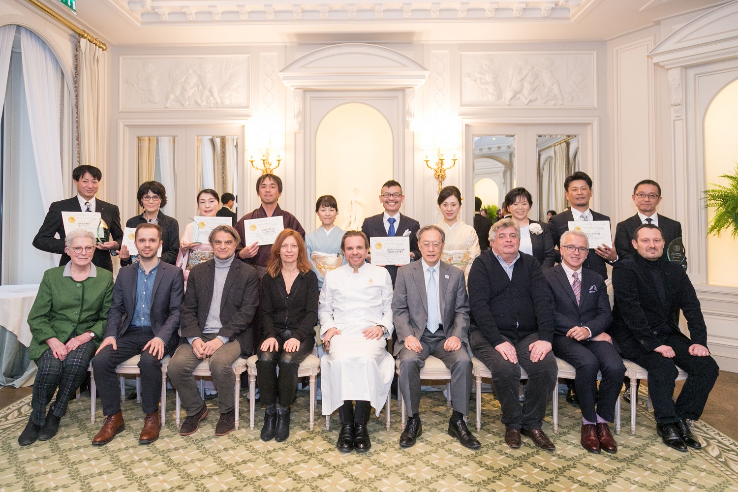 表彰式後の記念撮影 表彰式後の記念撮影